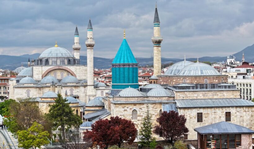 Mevlana Müzesi 1 milyon 442 bin 502 ziyaretçiyi ağırladı: son 10 günün öne çıkan başlığı