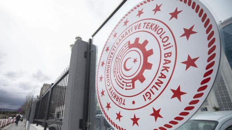 Sanayi ve Teknoloji Bakanlığı 23 uzman yardımcısı alacak: güncel dosyada dikkat çeken ayrıntı
